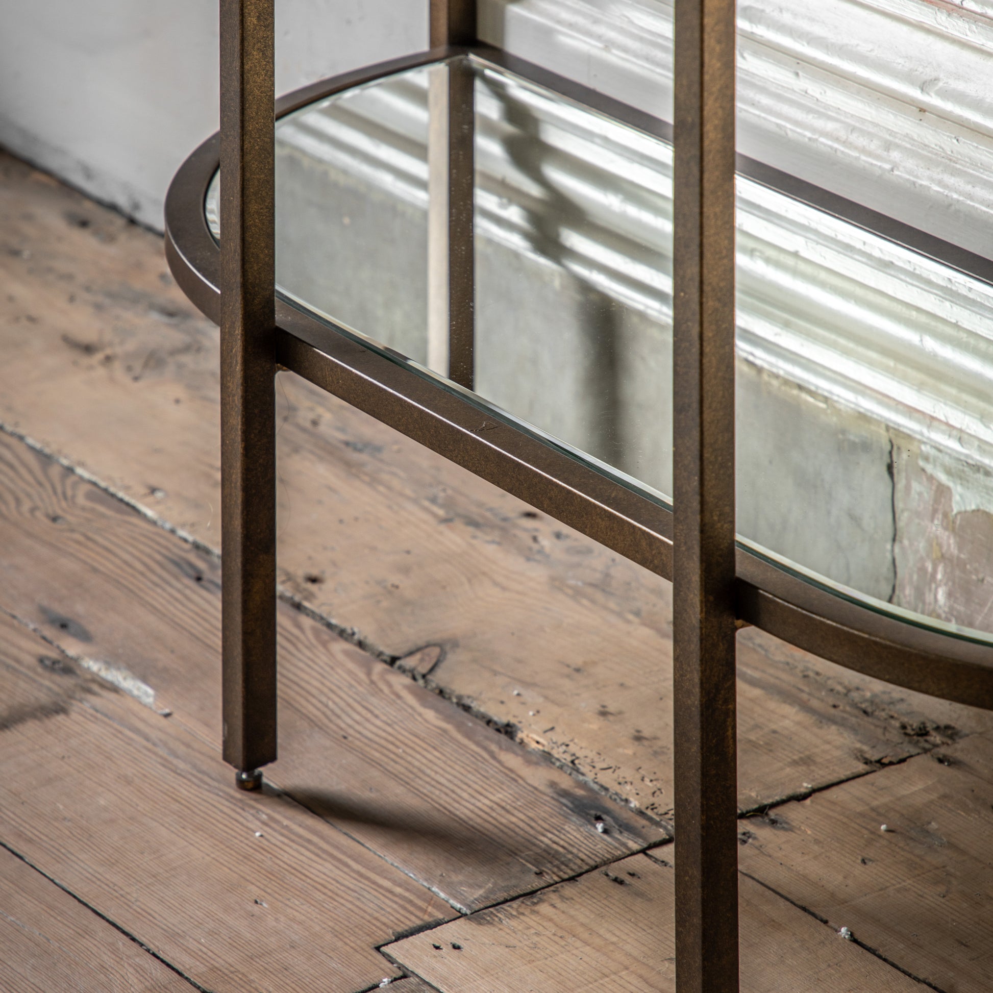 Hudson Display Unit Bronze